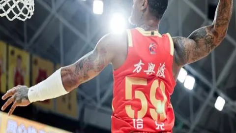 美国网球联杯八强激战在即：中美对决一触即发